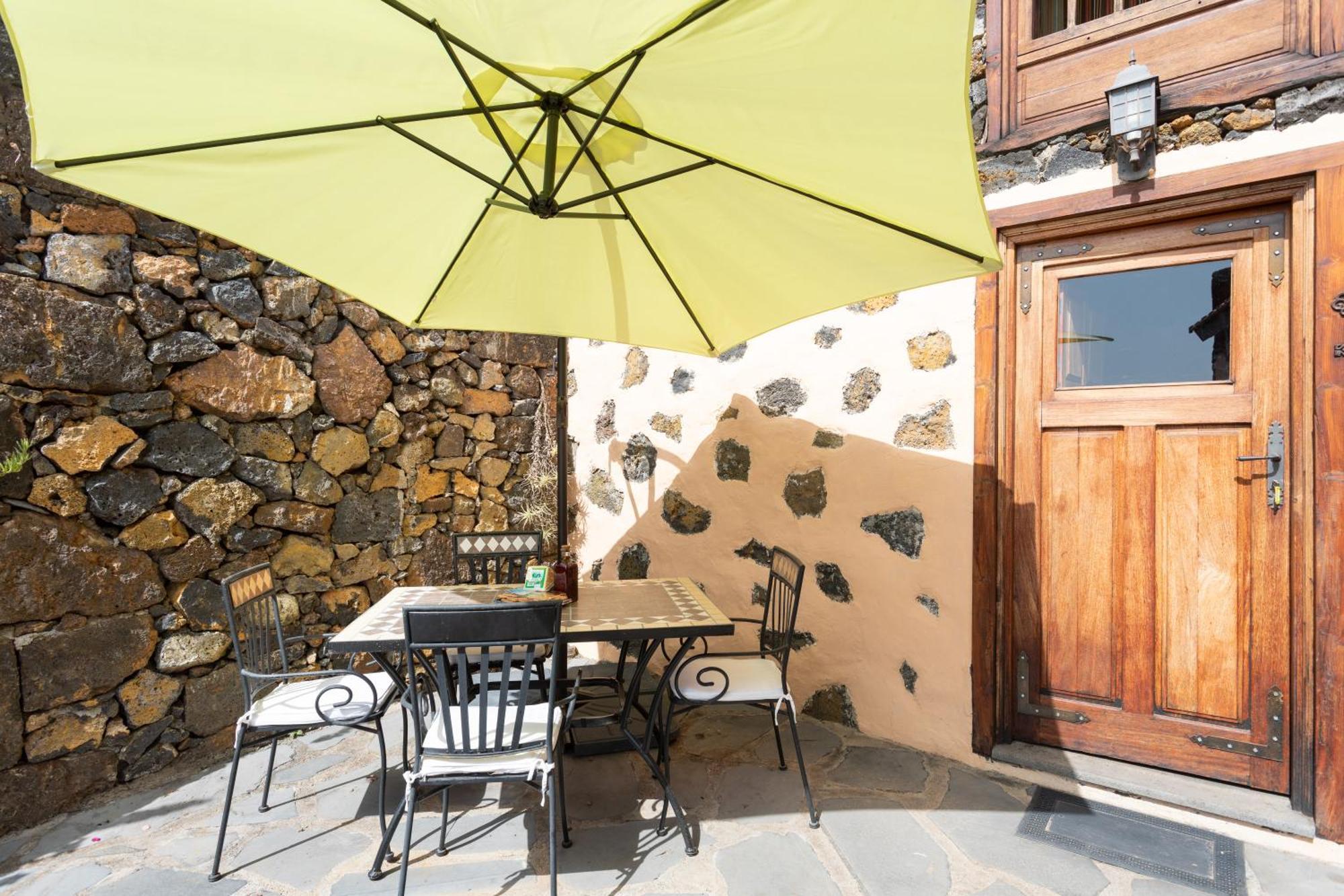 Casa rural LA PESTILLA El Pinar de El Hierro Exterior foto